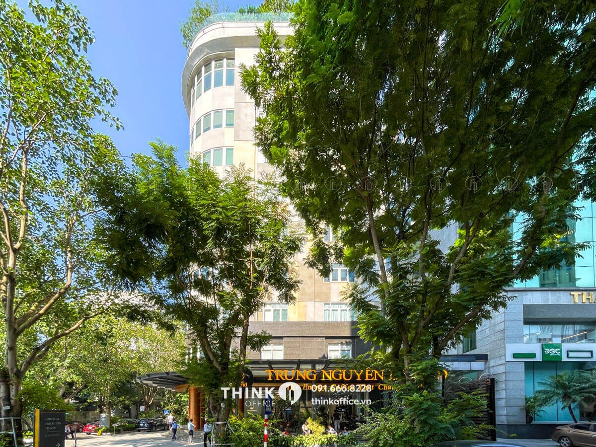 Toà nhà Hồng Hà Nutrition Tower Dịch Vọng Hậu nhìn từ mặt bên