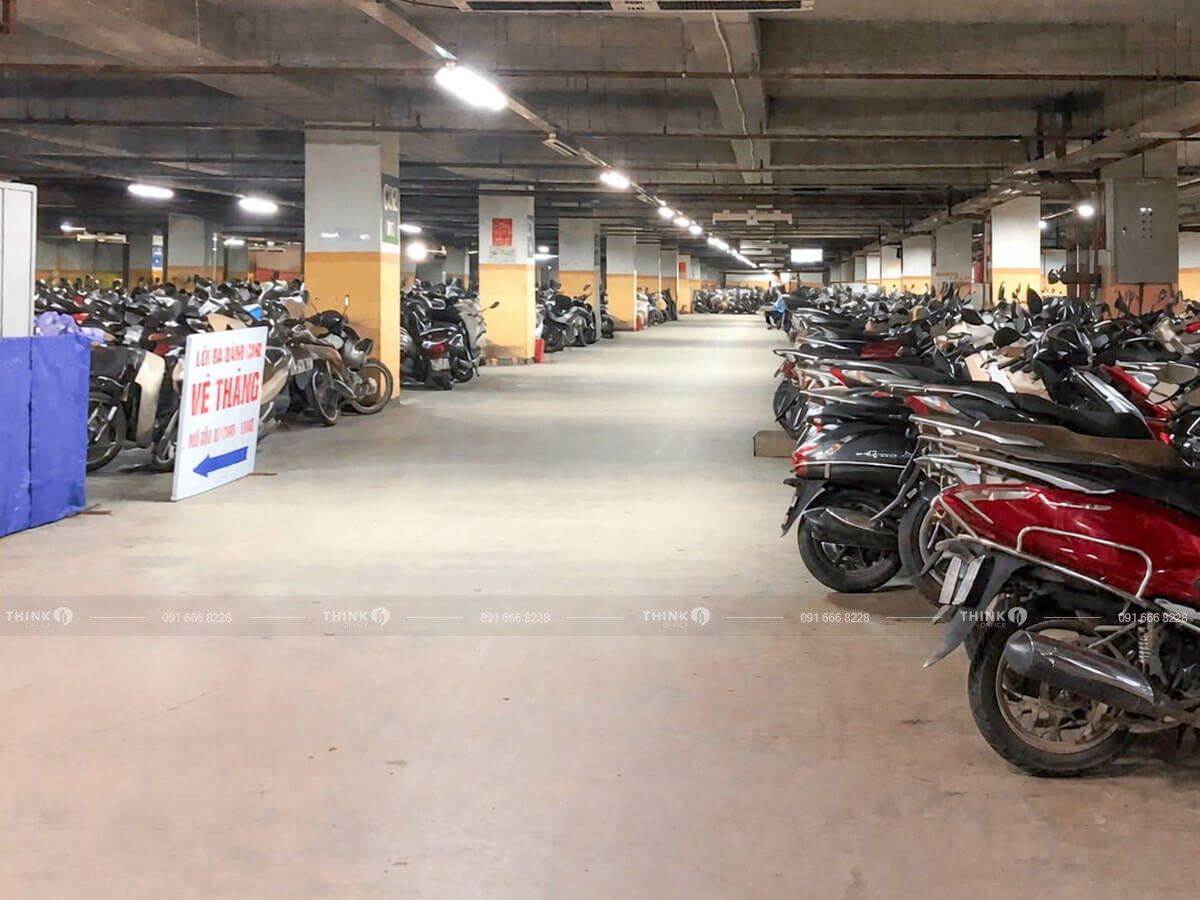 Hầm để xe toà nhà Grand Plaza